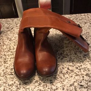 NWT Frye Melissa Boot in Cognac Brown